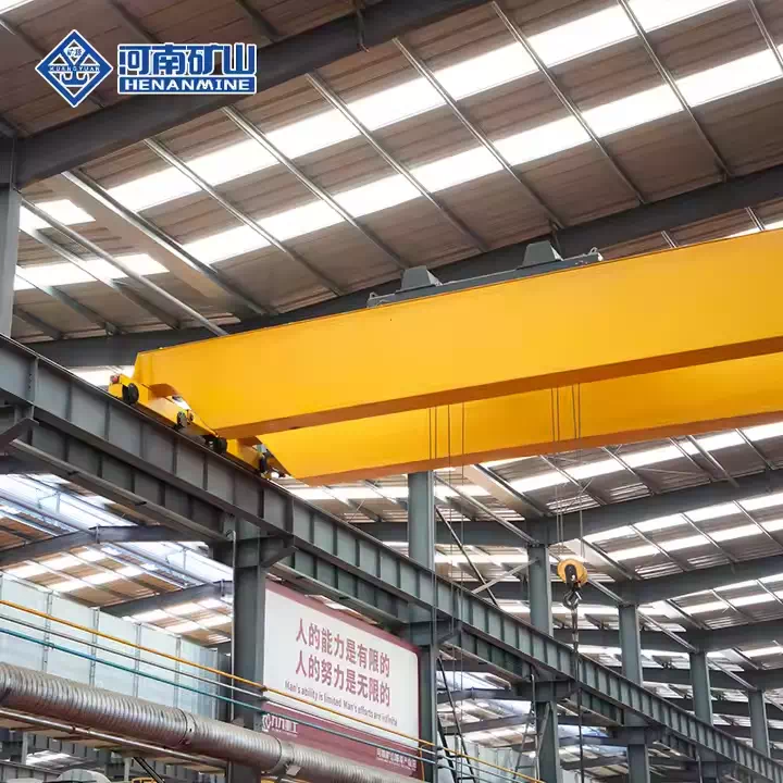 Double Girder Overhead Crane with Robust Hoist System for Warehouses